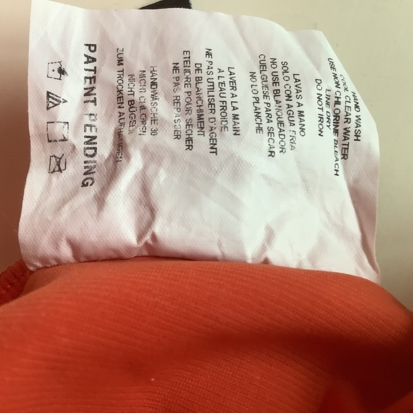 Miraclesuit Razzle Dazzle Siren Red-Orange One-Piece Swimsuit – Size 10 Tall - Picture 6 of 10